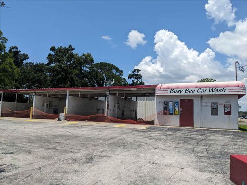 4901 82nd Ave N, PINELLAS PARK, FL, 33781-1531 | Card Image
