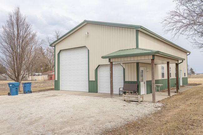 309 S Euclid St, House other with 2 bedrooms, 2 bathrooms and 6 parking in Colfax IL | Image 8