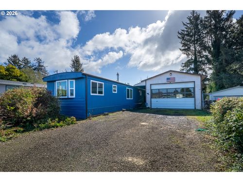 2215 Martin Ave W, Tillamook, OR, 97141-9431 | Card Image