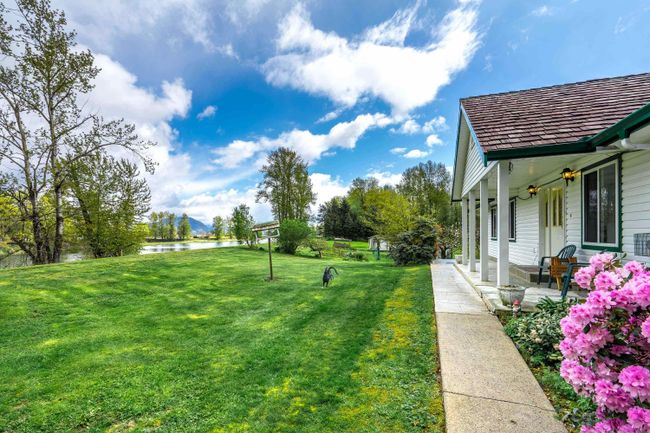 9356 Ross Road, House other with 3 bedrooms, 2 bathrooms and 10 parking in Mission BC | Image 9