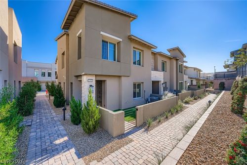 1184-600 N Carriage Hill Dr, Las Vegas, NV, 89138-4663 | Card Image