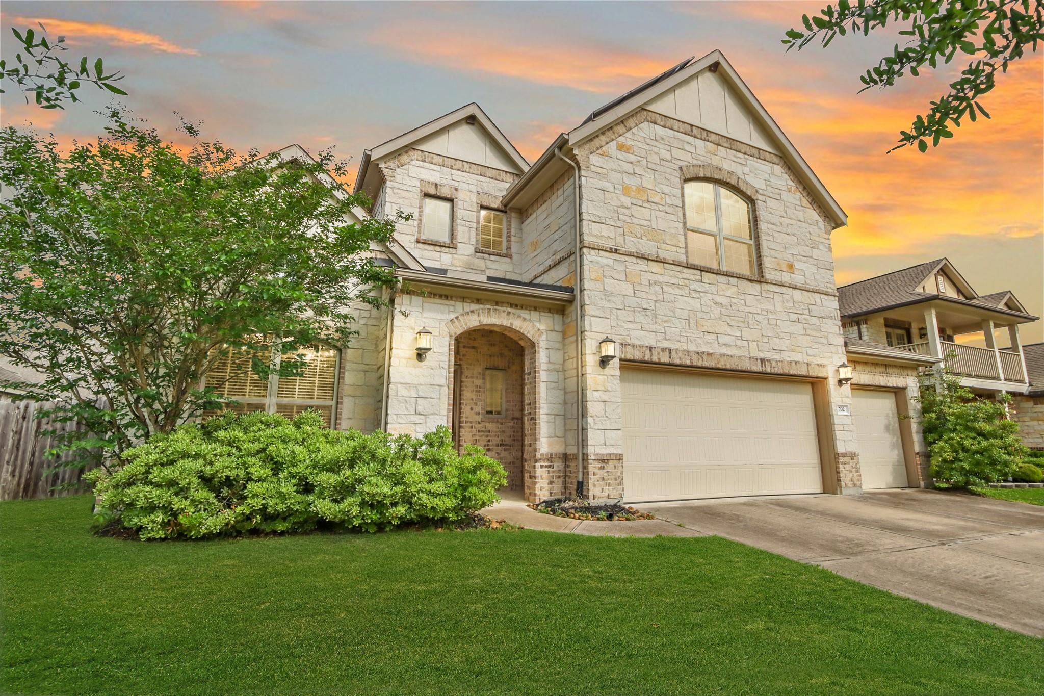 Residential Lease in Crosby 5