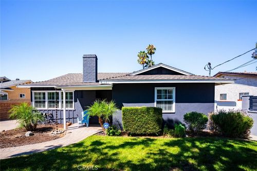 11051 Quill Ave, Sunland, CA, 91040 | Card Image