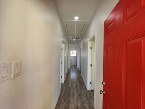 2706 1/2 Berry St, Houston, TX, 77004-4425 | Card Image