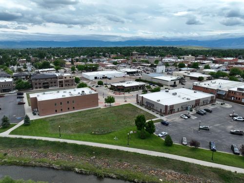 287 E Grinnell Plz, Sheridan, WY, 82801 | Card Image