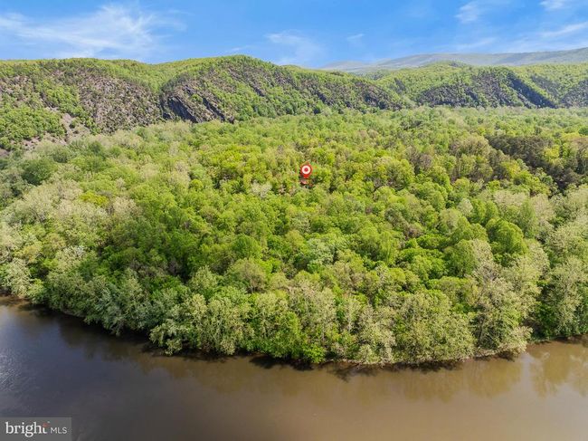 82 Vista River Ln, House other with 2 bedrooms, 1 bathrooms and null parking in Paw Paw WV | Image 49