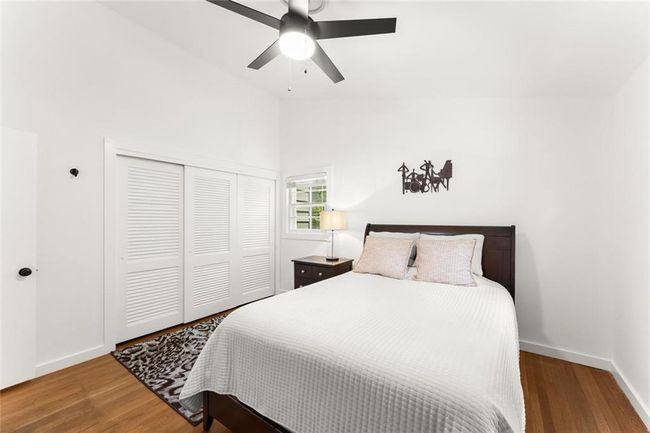 6875 Sunny Brook Ln, House other with 3 bedrooms, 2 bathrooms and 2 parking in Sandy Springs GA | Image 11