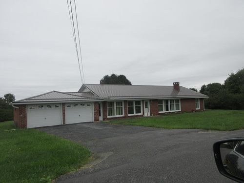 116 Crestview Dr, Salix, PA, 15952 | Card Image