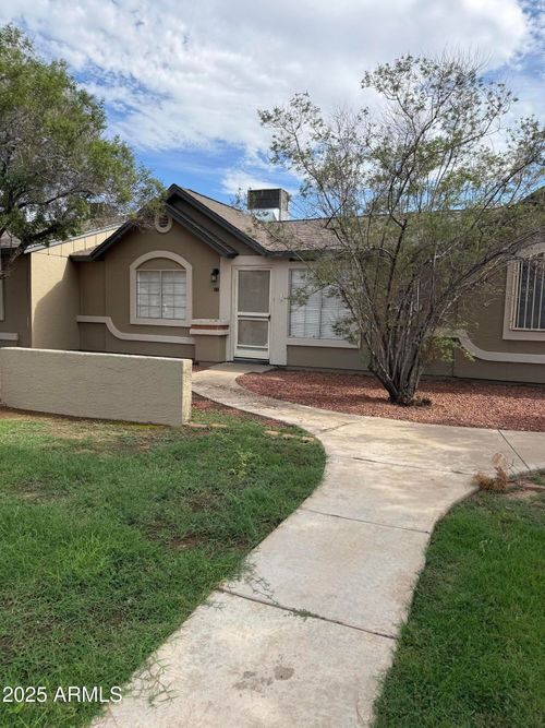 11-6711 W Osborn Rd, Phoenix, AZ, 85033-5104 | Card Image