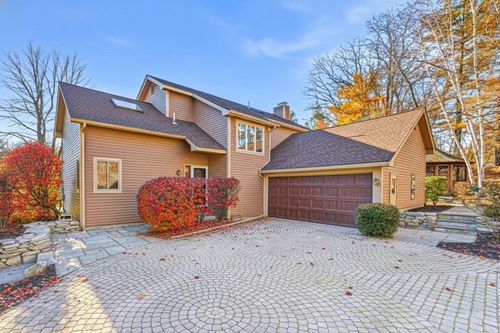 3 Heather Hill Rd, Acton, MA, 01720-2750 | Card Image