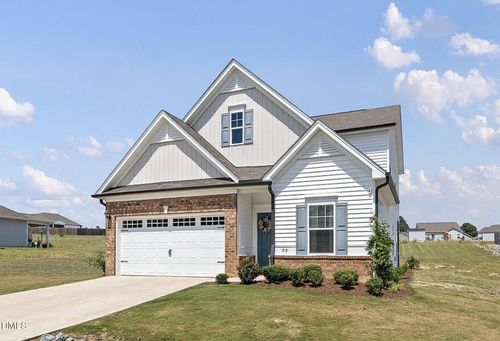 99 Rigsby Ave, Four Oaks, NC, 27524-7253 | Card Image