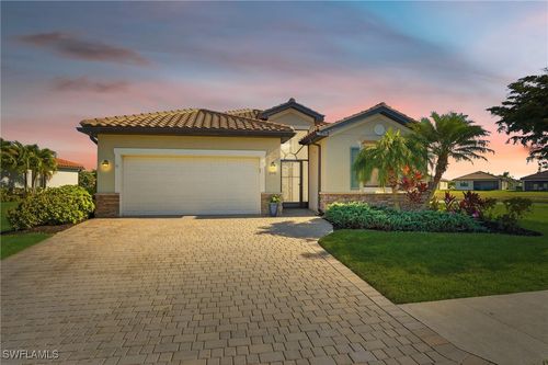 11591 Shady Blossom Dr, Fort Myers, FL, 33913-9168 | Card Image