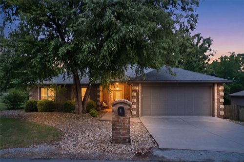 1 Lillian Ln, Bella Vista, AR, 72715-4044 | Card Image