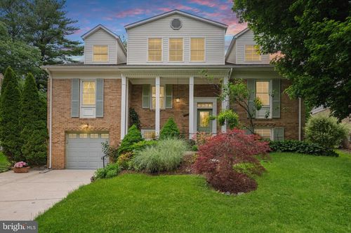 9504 Kingsley Ave, BETHESDA, MD, 20814-1637 | Card Image