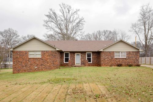 911 Michigan Ave, Muscle Shoals, AL, 35661 | Card Image