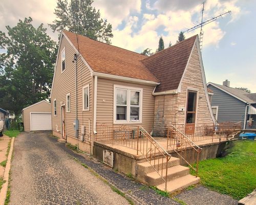 1566 Crosat St, La Salle, IL, 61301-1428 | Card Image