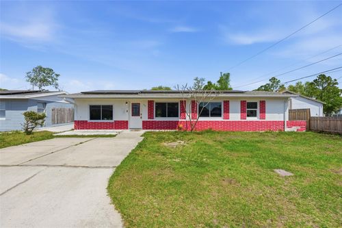 5421 64th Ave N, PINELLAS PARK, FL, 33781-5614 | Card Image
