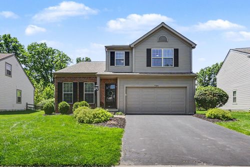 7584 Totten Springs Dr, Westerville, OH, 43082-9376 | Card Image