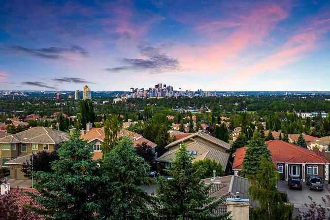 169 Signature Way Sw, House other with 5 bedrooms, 4 bathrooms and 4 parking in Calgary AB | Image 45