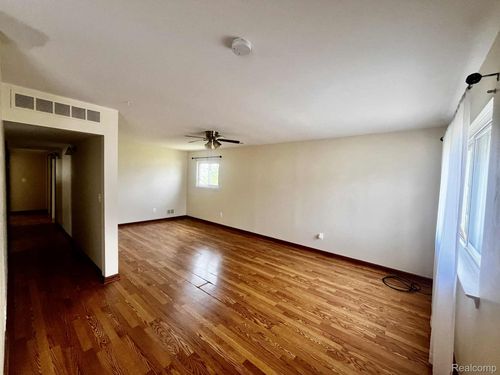 4144 Norbert Ave, Warren, MI, 48091-1766 | Card Image