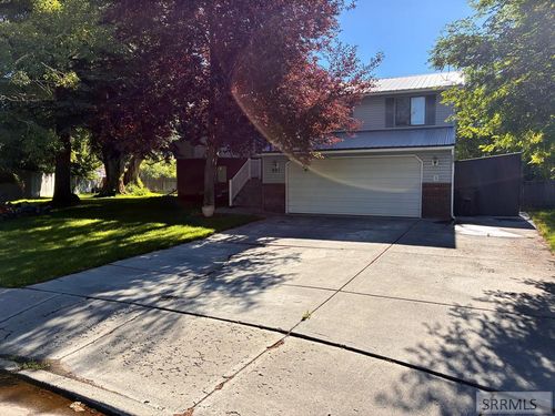 981 Bluebird Lane, Idaho Falls, ID, 83402 | Card Image