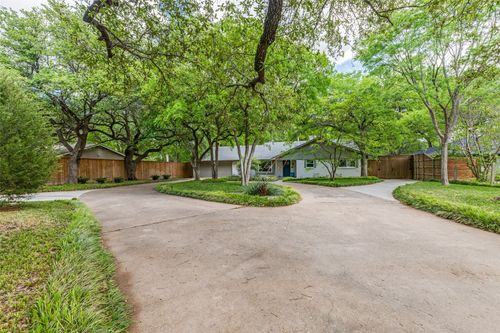 9576 Ash Creek Dr, Dallas, TX, 75228-3770 | Card Image