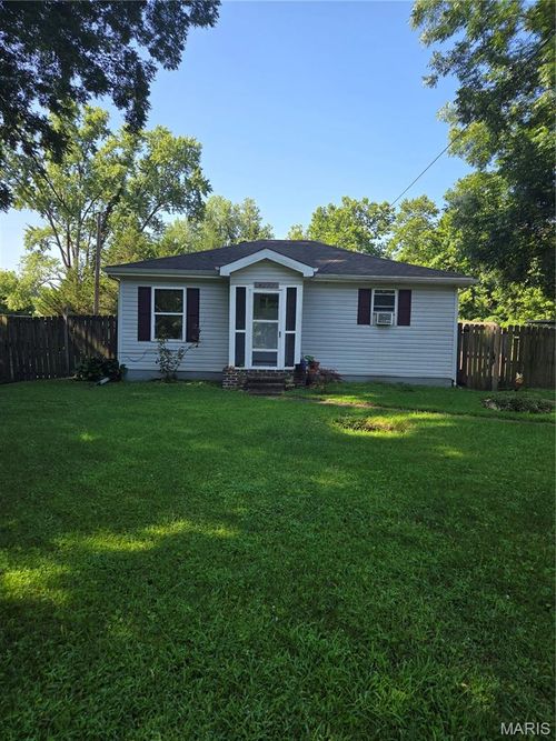 4239 Boles Rd, Labadie, MO, 63055-1033 | Card Image