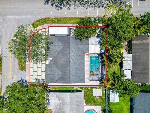 9304 Sw 166th Ter, Palmetto Bay, FL, 33157-3427 | Card Image