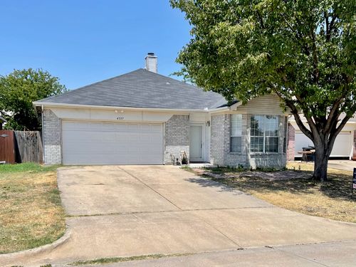 4337 Park Creek Cir N, Fort Worth, TX, 76137-4500 | Card Image
