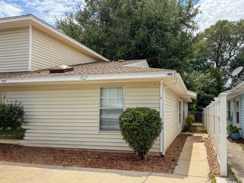 unit-1-888 Culp Ave, Fort Walton Beach, FL, 32547-3035 | Card Image