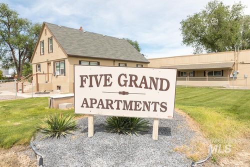 apt-3-390 Court St N, Vale, OR, 97918-1274 | Card Image