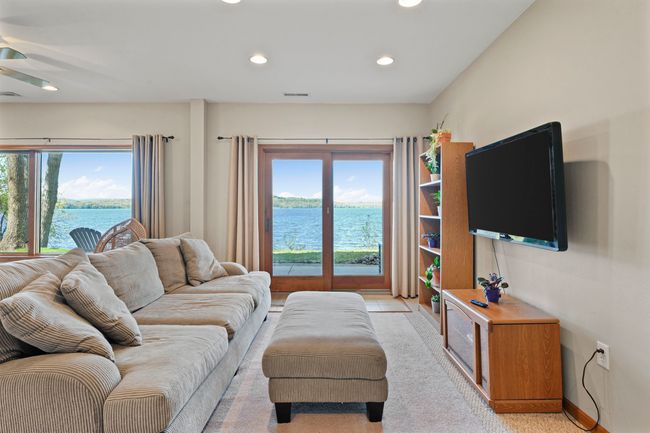 N2802 Summerville Park Road, Condo with 3 bedrooms, 4 bathrooms and null parking in LODI WI | Image 54