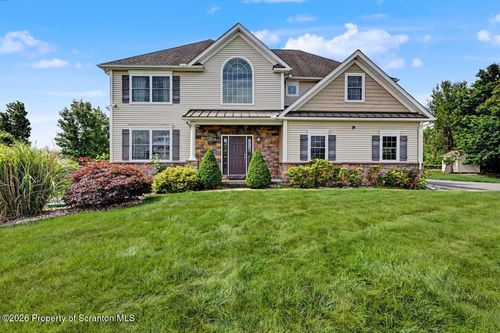 1002 Circle Green Dr, South Abington Township, PA, 18411-8001 | Card Image