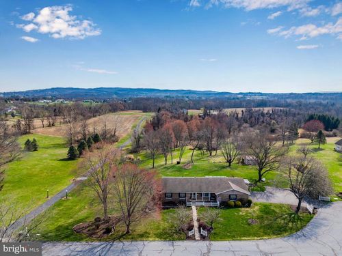 1026 Pima Cir, MECHANICSBURG, PA, 17055-5975 | Card Image