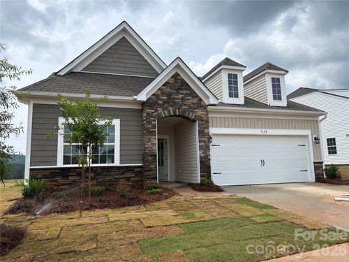 7152 Juneberry Way, Maiden, NC, 28650-9748 | Card Image