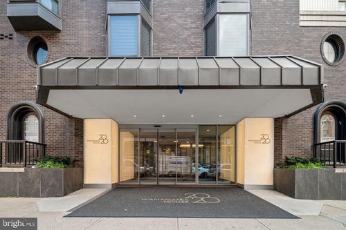 18g-2018-2032 Walnut Street, PHILADELPHIA, PA, 19103 | Card Image