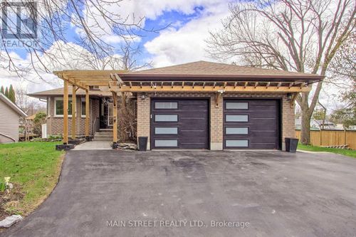 24 Maple Grove Rd, Lindsay, ON, K9V4R6 | Card Image