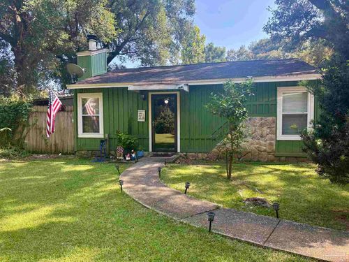 a-4801 Sierra Dr, Pensacola, FL, 32526-1711 | Card Image