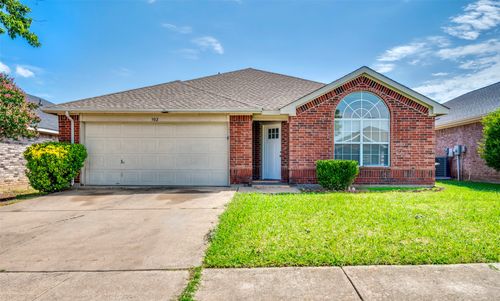 302 Montana Drive, Arlington, TX, 76002 | Card Image