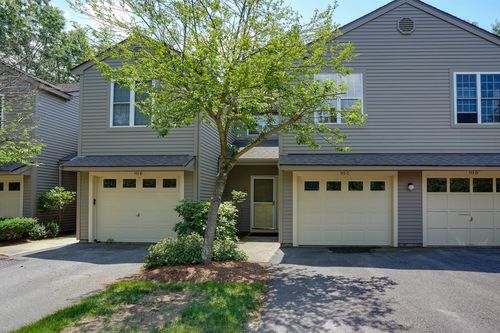 c-113 Ridgefield Cir, Clinton, MA, 01510 | Card Image