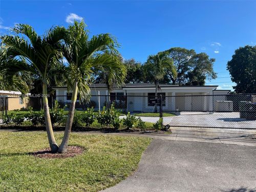 1100 Arizona Ave, Fort Lauderdale, FL, 33312-7316 | Card Image