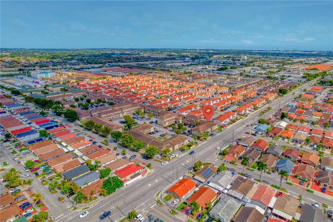 APT-203 - 3011 W 76 Th St, Condo with 3 bedrooms, 2 bathrooms and null parking in Hialeah FL | Image 16