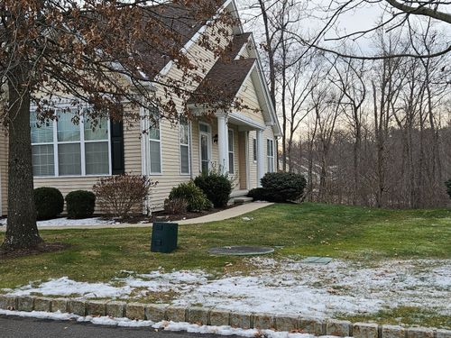 5-5 Lilac Ln, Prospect, CT, 06712-1498 | Card Image