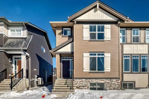 4 Yarrow St, Okotoks, AB, T1S4E6 | Card Image