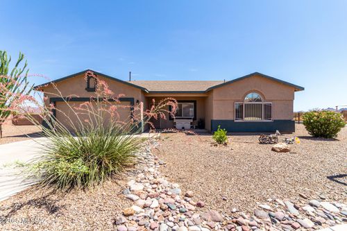 6297 S Iron Brand Dr, Tucson, AZ, 85757-7666 | Card Image