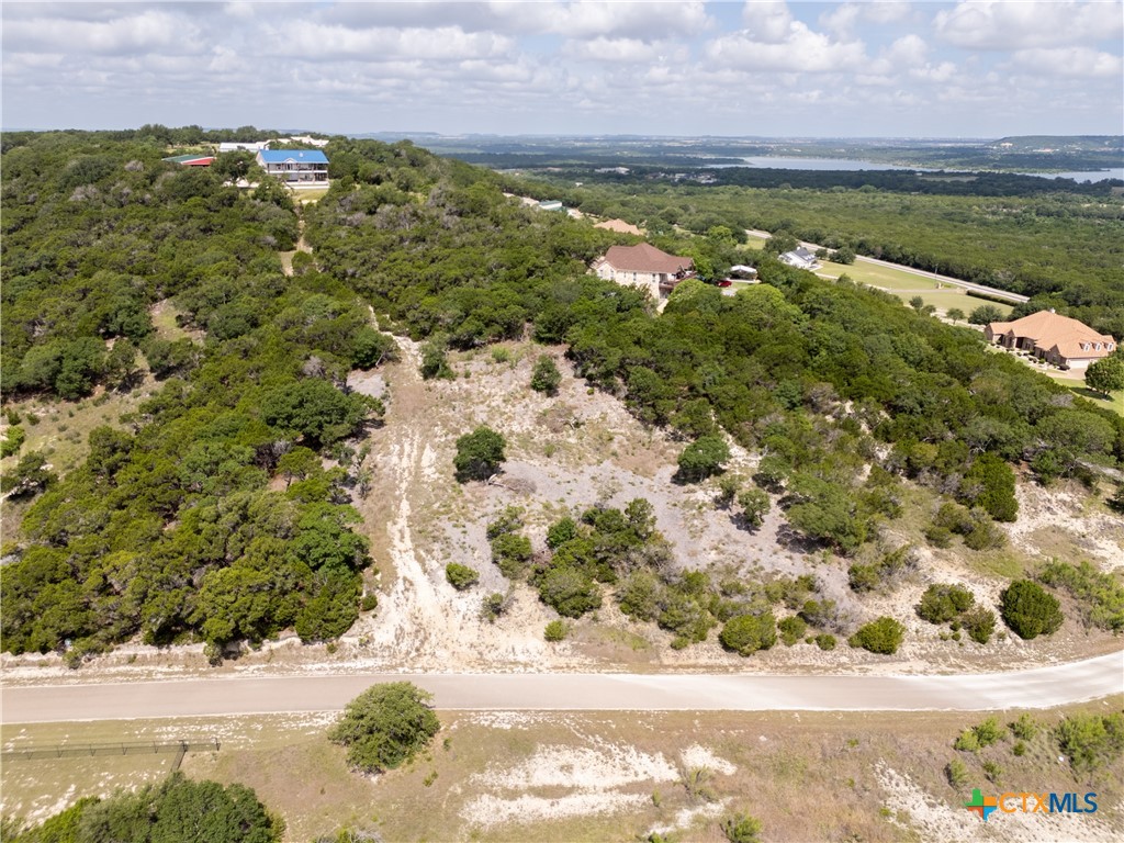 Land in Salado 4