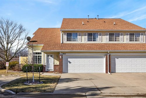 unit-903-3701 Brook Ridge Ct, Des Moines, IA, 50317-4957 | Card Image