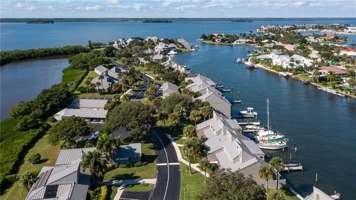 1005-1005 Spyglass Ln, Vero Beach, FL, 32963-4369 | Card Image