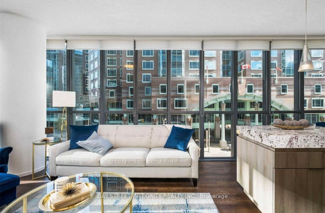 415 - 101 Charles St E, Condo with 2 bedrooms, 2 bathrooms and null parking in Toronto ON | Image 7