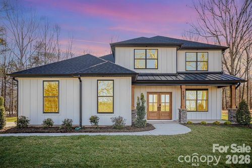 2808 Lathan Rd, Monroe, NC, 28112-8028 | Card Image